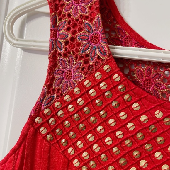 Top - Picture 4 of 4